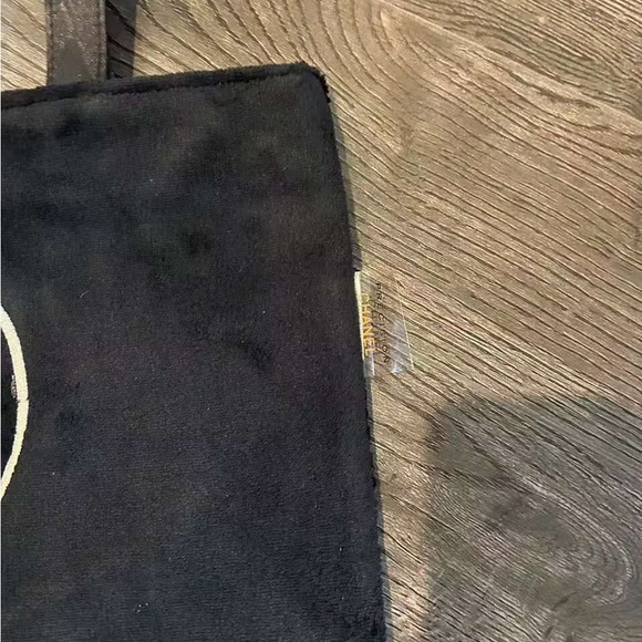 Chanel beauty bag - Picture 6 of 10